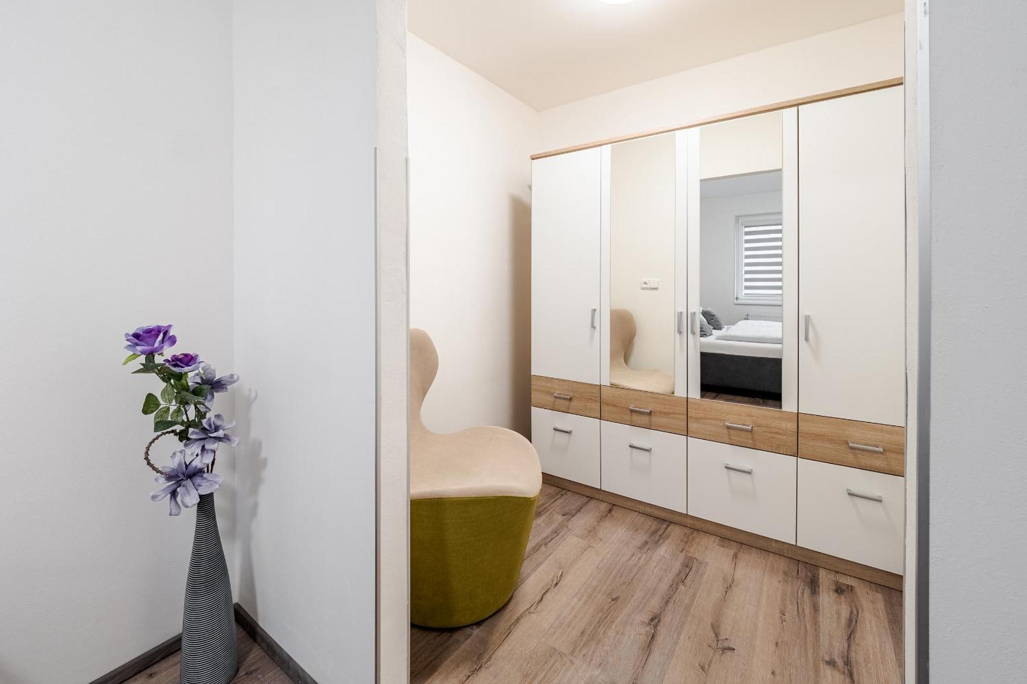 Private Luxury Apartments - Apartman G3 Frymburk Exteriér fotografie