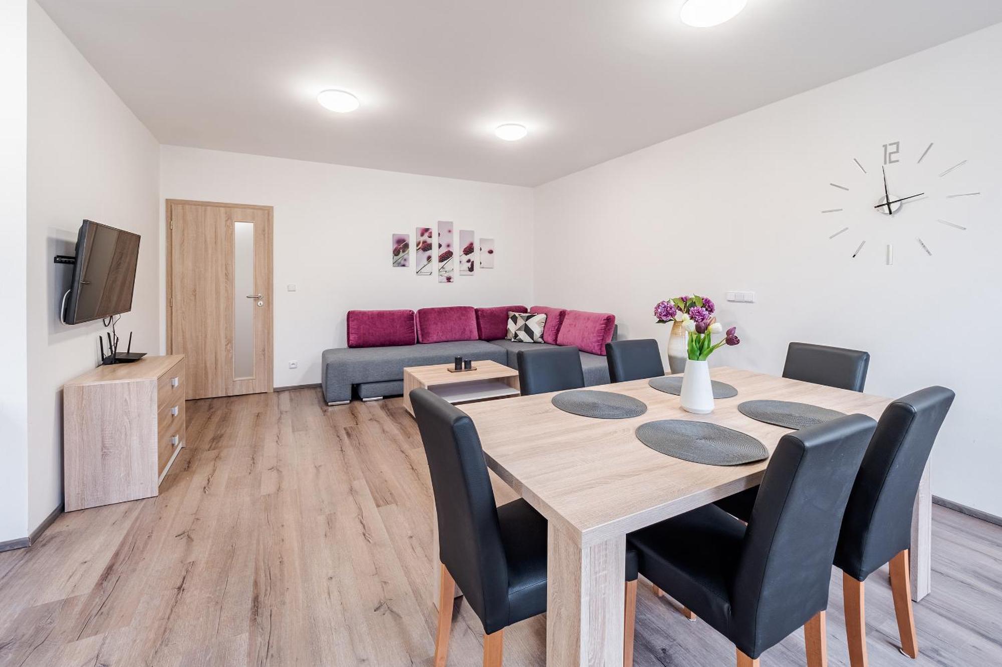 Private Luxury Apartments - Apartman G3 Frymburk Exteriér fotografie